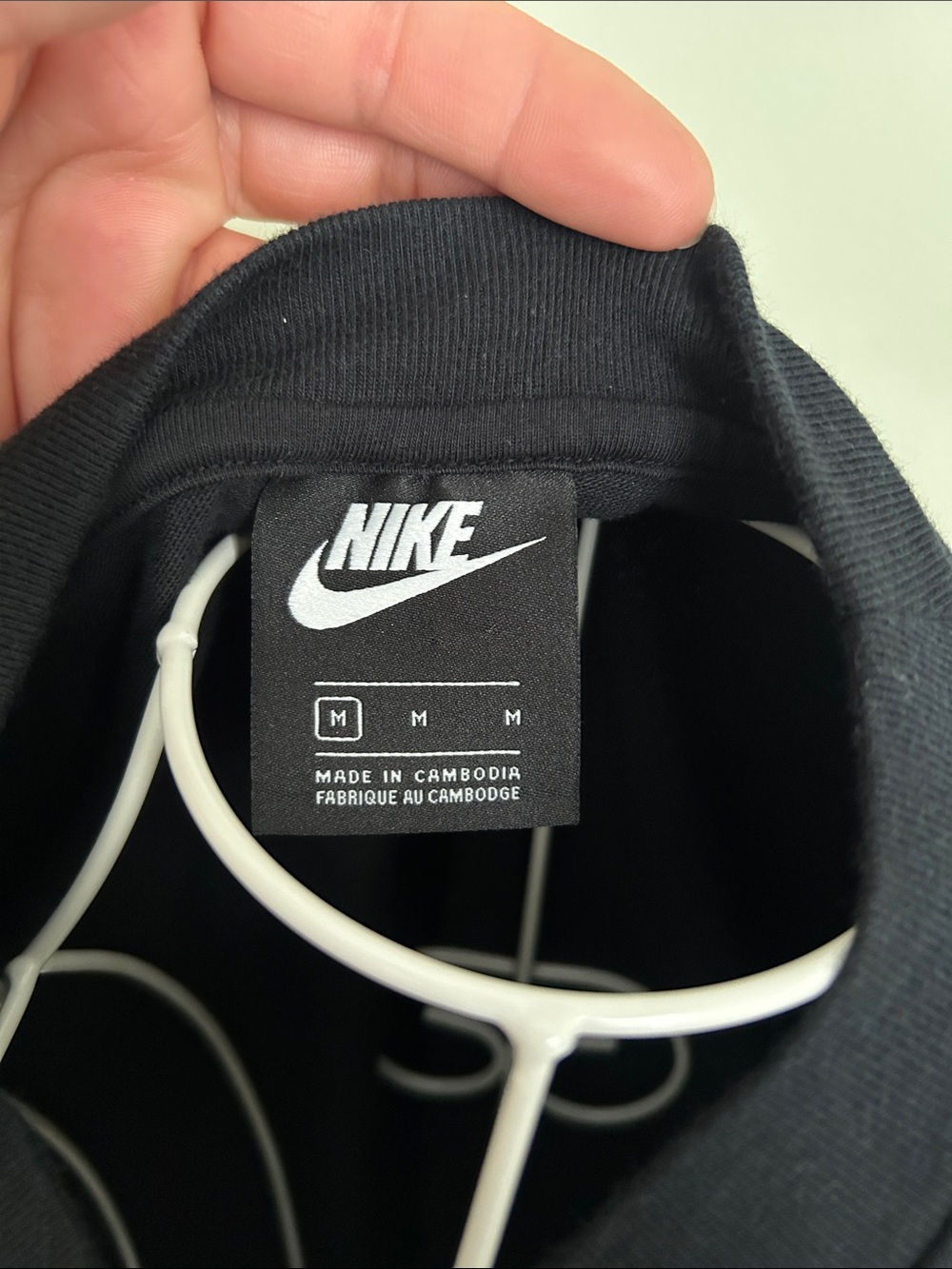 Nike Black Cropped Crew Sweatshirt with White Logo - Picture 5 of 7